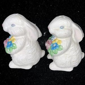 Bunny Rabbit Easter Flowers Salt & Pepper Shakers Set